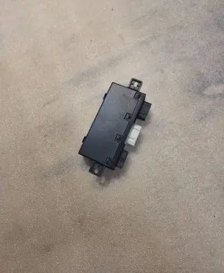 BMW 7 E38 Door control unit/module 8377593 12037310