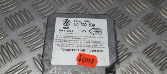 Volkswagen Golf IV Airbag control unit/module 1J0909609 5WK42800