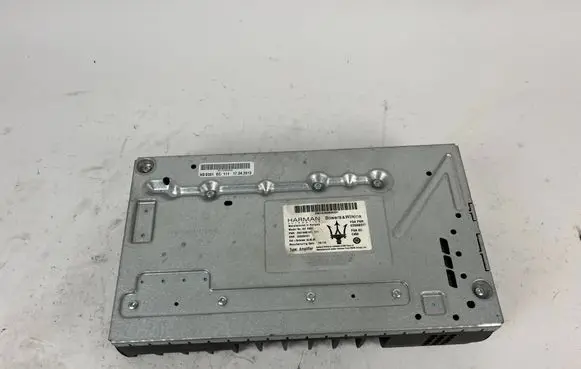 Maserati Quattroporte Sound amplifier 670008377
