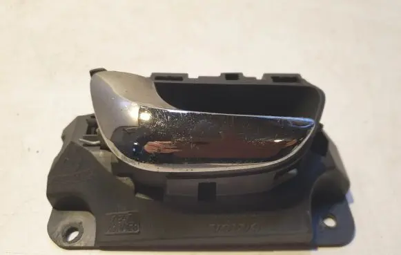 Volvo S80 Rear door interior handle 09170045
