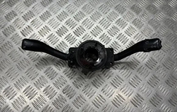 Volkswagen Golf IV Wiper turn signal indicator stalk/switch 8L0953513 882534 202705