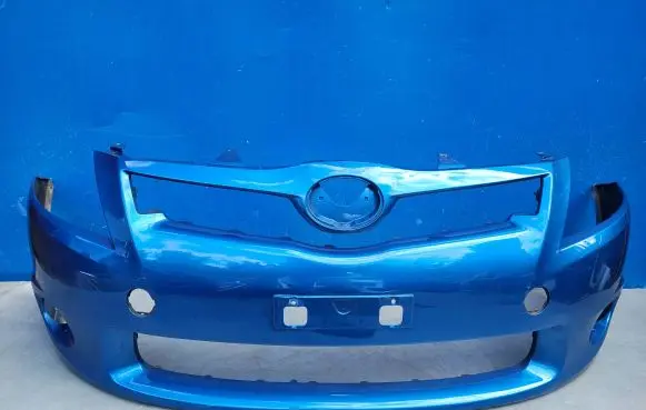 Toyota Auris 150 Front bumper 5211902A90