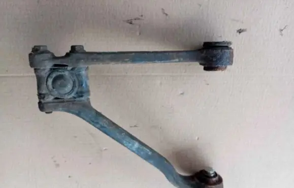 Jaguar XJ X308 Front lower control arm/wishbone