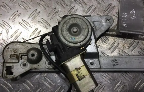 Mazda 626 Rear door window regulator motor 3650161822 12v77g