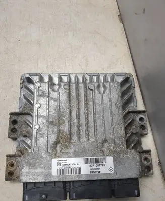 Renault Scenic III - Grand scenic III Engine control unit/module S180067109A 237100777R 237100033R