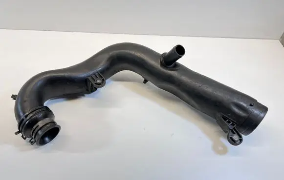 Audi A3 S3 A3 Sportback 8P Intercooler hose/pipe 1K0129654AJ 1K0129627B
