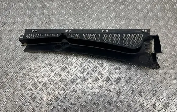Opel Combo E Wiper trim 9816567780