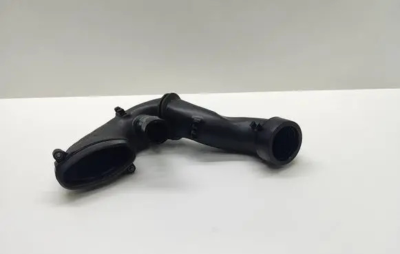 BMW 5 E60 E61 Turbo air intake inlet pipe/hose 7794172 779417205 13717794172