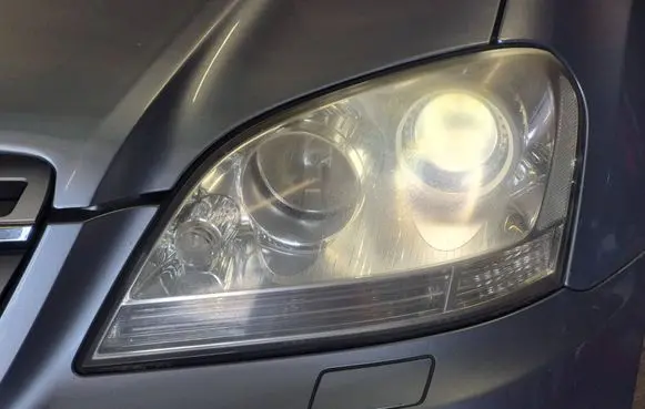 Mercedes-Benz ML W164 Headlight/headlamp 5DC00906010 A1648208185