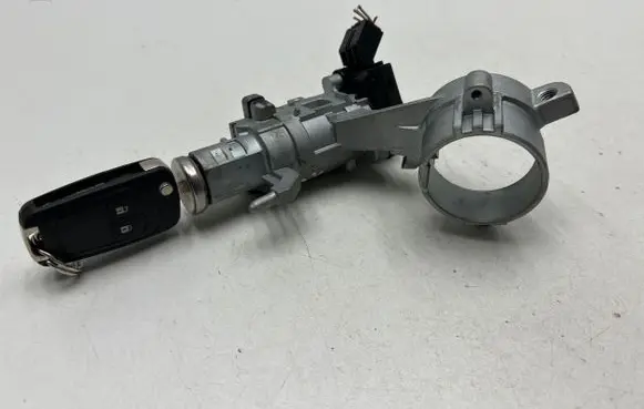 Opel Insignia A Ignition lock 20939745