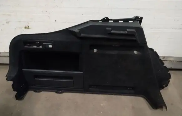 Skoda Superb B8 (3V) Trunk/boot lower side trim panel 3V5867427AH
