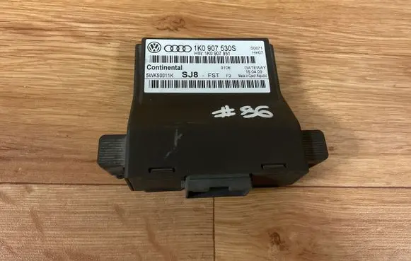 Volkswagen Caddy Gateway control module 1K0907530S 5WK50011K 1K0907951