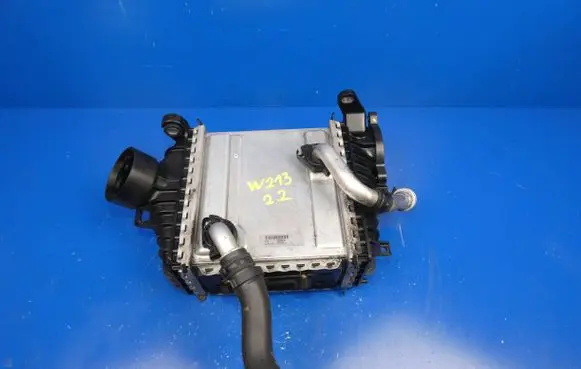 Mercedes-Benz E W213 Intercooler radiator A6540104604 421F205J3H