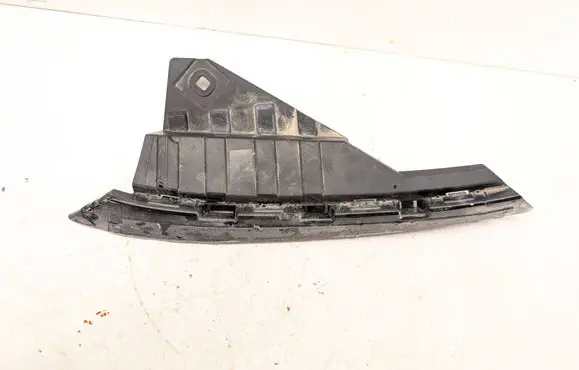 Mercedes-Benz GLB x247 Front bumper mounting bracket A2478856800