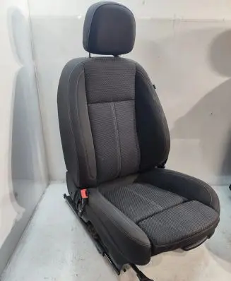 Opel Zafira C Front passenger seat 