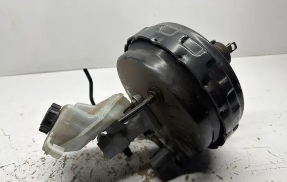Volvo XC70 Brake booster 31329896