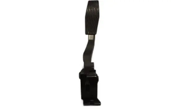 Opel Insignia B Accelerator throttle pedal 84657610