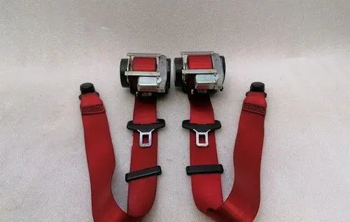 Porsche Cayman 981 Front seatbelt buckle 98180303303