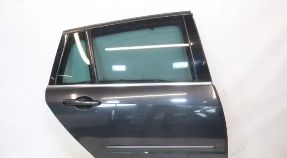 Renault Laguna III Rear door