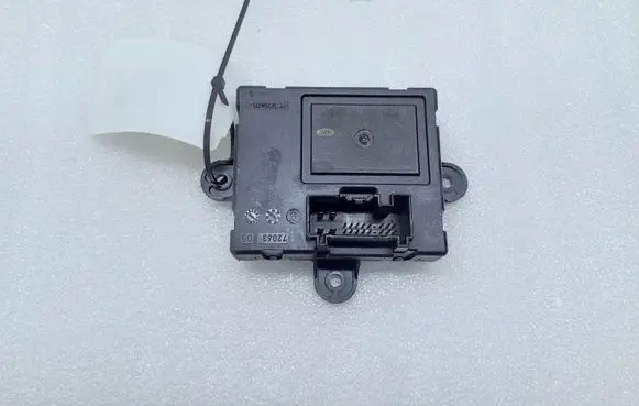 Jaguar XF X250 Door control unit/module BH4214D620AA