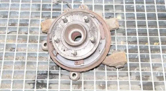 Opel Antara Rear wheel hub