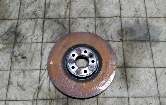 Land Rover Discovery Sport Front brake disc