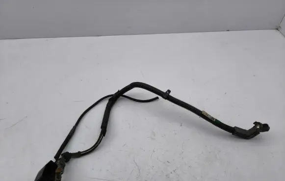 Toyota RAV 4 (XA30) Positive cable (battery)