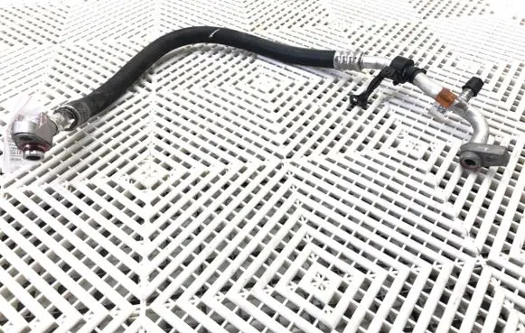 Ford Focus Air conditioning (A/C) pipe/hose JX61-19N602-MC
