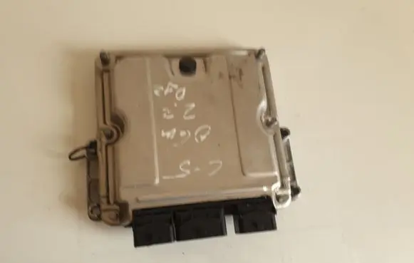 Ford Focus Engine control unit/module 3U7112A650SA
