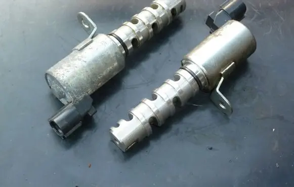 Suzuki Swift II Camshaft vanos timing valve 