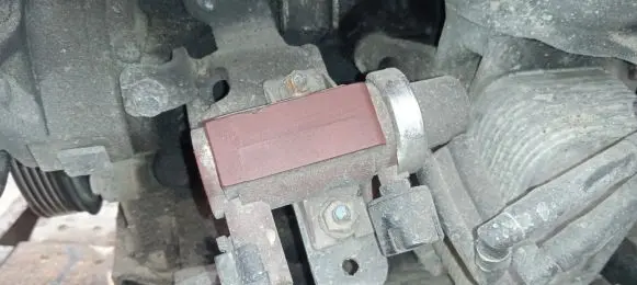 Volvo V50 Turbo solenoid valve 9650098380 7.00966.02