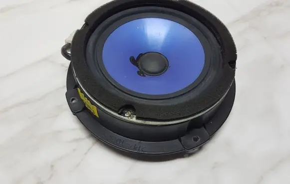 KIA Sorento Front door speaker 963002B110