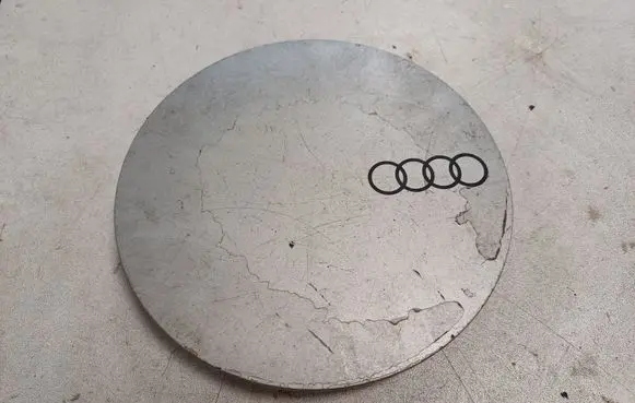 Audi 100 200 5000 C3 Wheel nut cap/cover 853601165