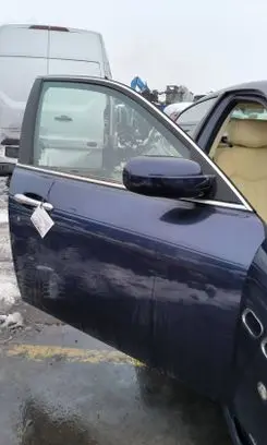 Maserati Quattroporte Front door