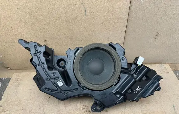 Toyota C-HR I Subwoofer speaker 86150F4030