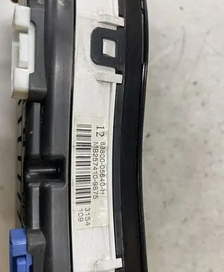 Toyota Avensis T250 Speedometer (instrument cluster) 8380005640H MB2574109875
