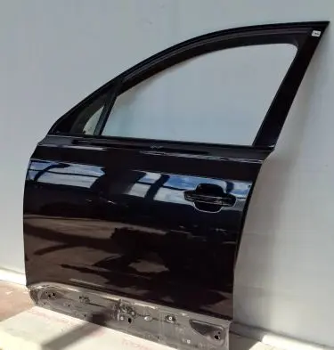 Audi Q7 4M Front door