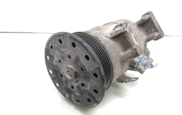 Toyota Avensis T270 Air conditioning (A/C) compressor (pump) GE4472601258