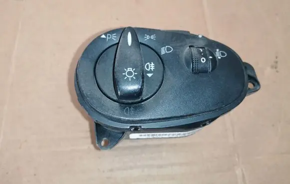 Ford Focus Light switch 98AG13A024CH