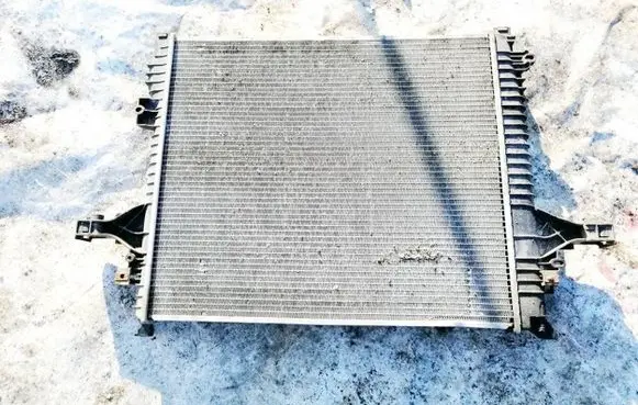 Volvo XC90 Coolant radiator