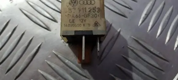 Volkswagen Golf IV Other relay 357911253