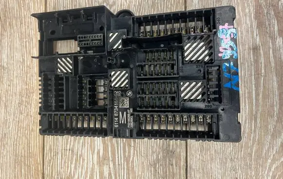 BMW 3 G20 G21 Fuse box set 8734161
