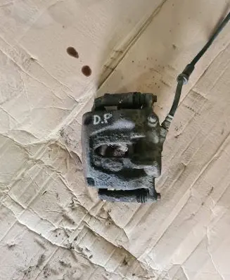 Renault Trafic II (X83) Front brake caliper