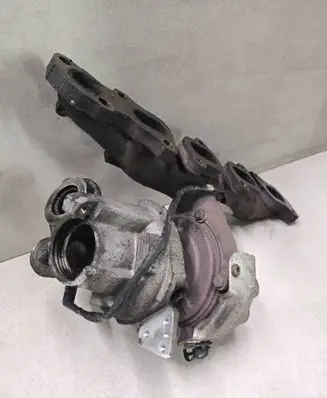 Volkswagen PASSAT B8 Turbo 04L253010T BM70B
