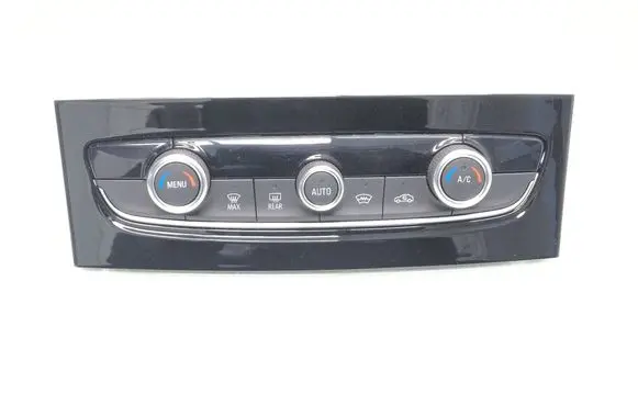 Opel Grandland X Climate control unit 98467981YX 86758B03 28751620