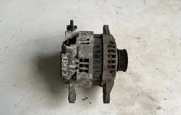 KIA Carens I Generator/alternator