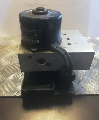 Audi A3 S3 8L ABS Pump 1J0614217C 1J0907379Q
