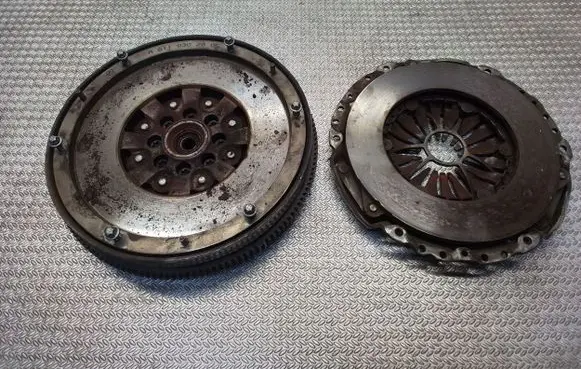 Mercedes-Benz Sprinter W901 W902 W903 W904 Clutch set kit A6110302005 6110302005