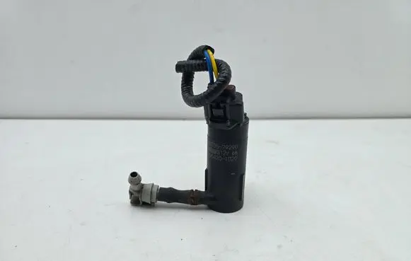 Lexus NX Windscreen/windshield washer pump 3670579290 8554201020