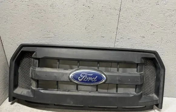 Ford F150 Front grill FL348200 A5YZ9 FD31829